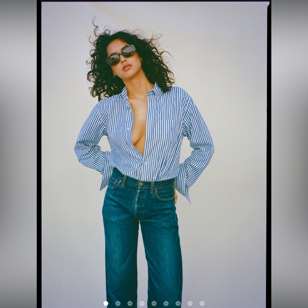 Realisation Par Anderson Button Down
